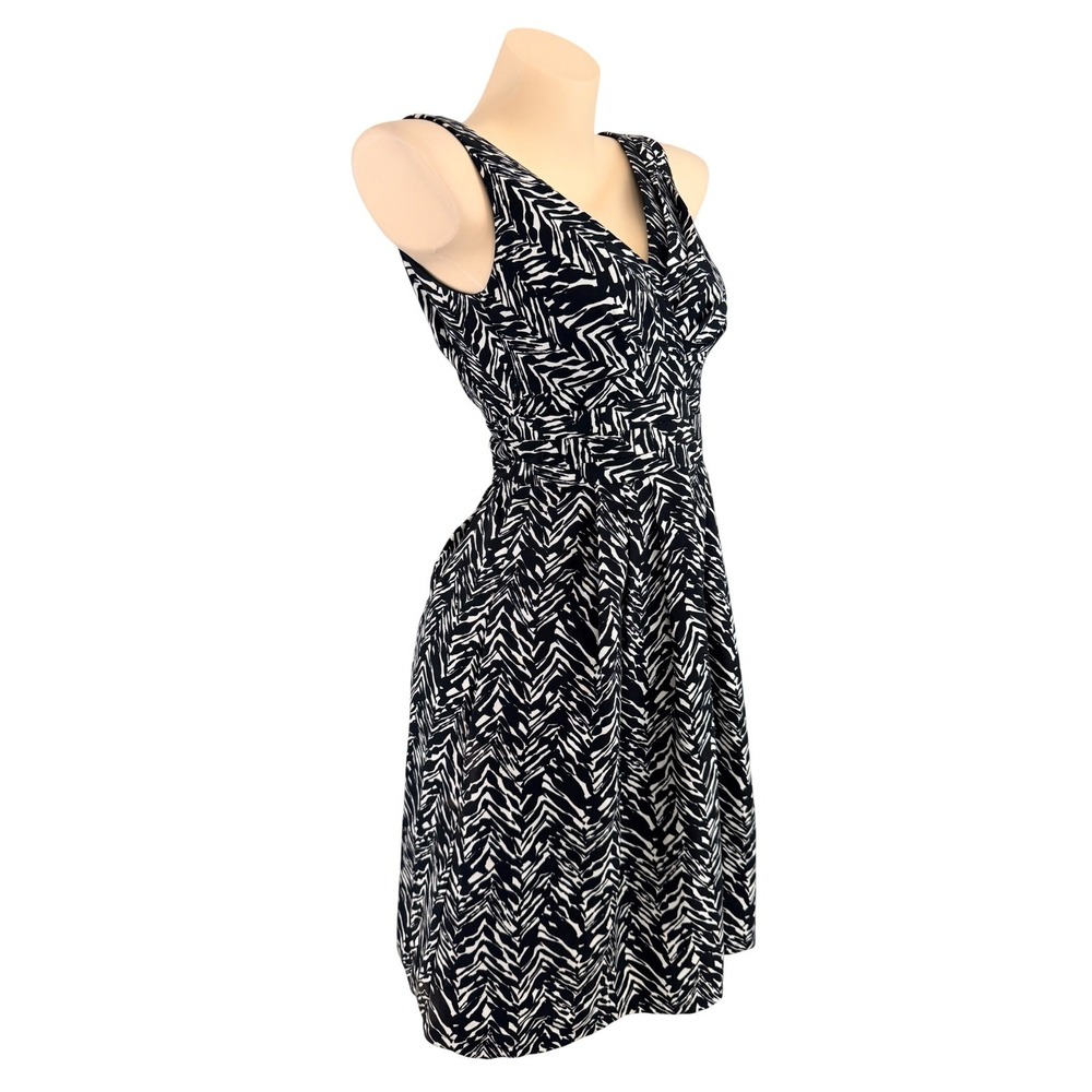 VTG Nanette Lepore Silk Cotton Print Silk Blend Fit & Flare Dress Size 0 - Picture 4 of 11